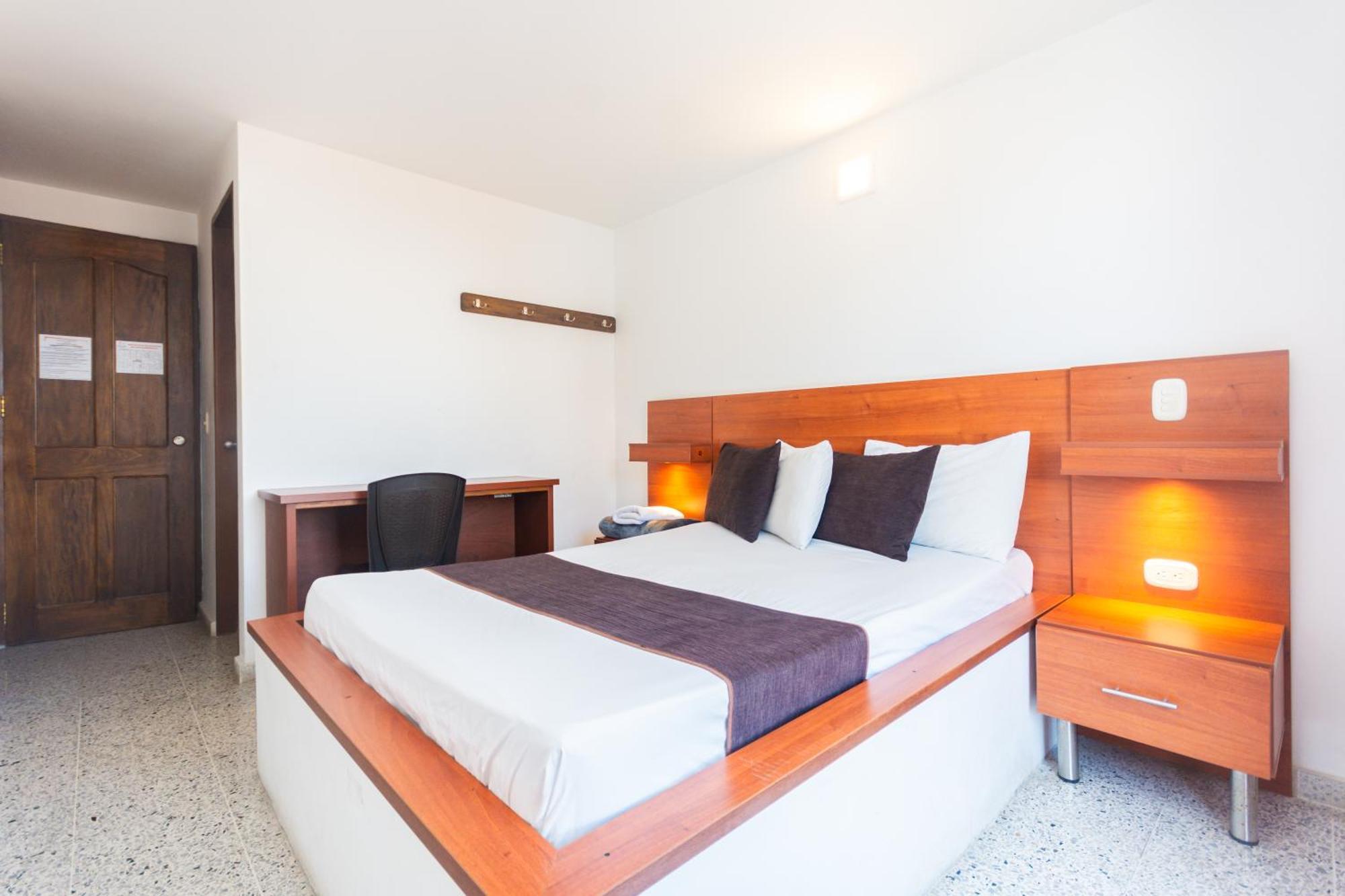 Hotel Bicentenario 리오네그로 외부 사진